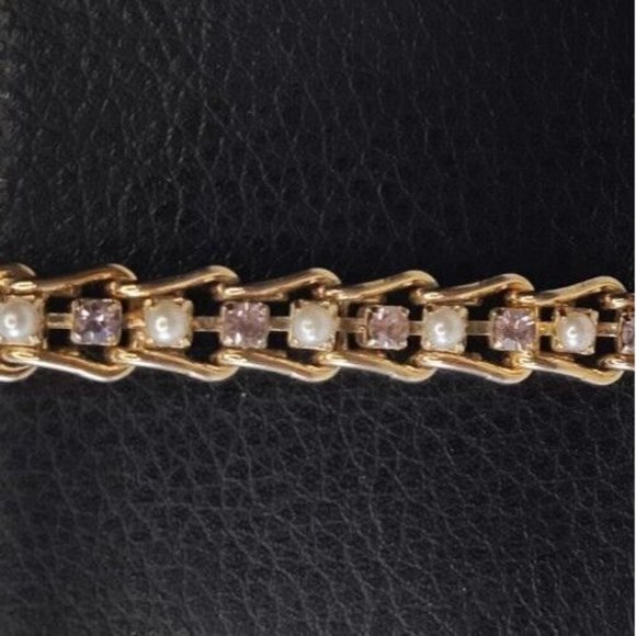 Women's Dainty Goldtoned Unique Link Bracelet With Glass Gems Mauve And Clear - Picture 2 of 6